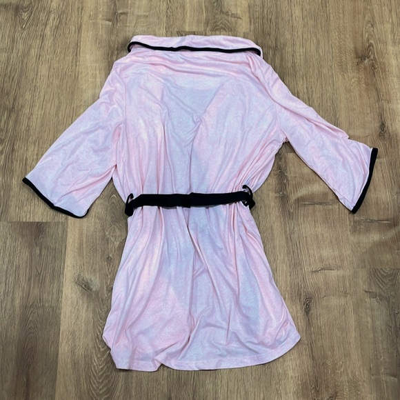 Born | Yummy Robe Pink/Black - Picture 5 of 5